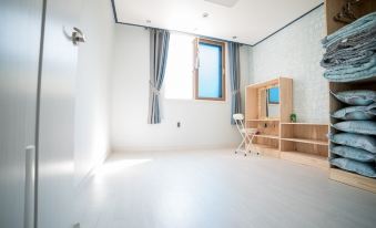 Geojedo Solgaemaru Pension