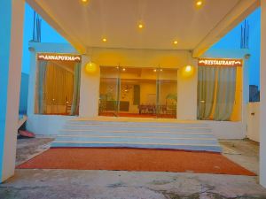 Hotel Beena Residency and Restaurant Ayodhya