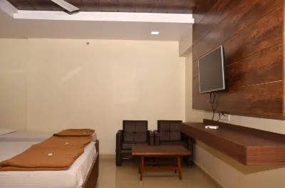 Hotel Ayodhya Hotels near Tipu Shaheed Masjid