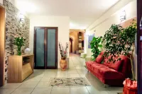 Porta Delle Botteghelle Hotels in Torre Nubia