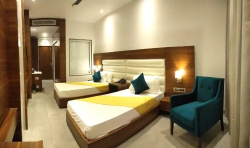 Hotel Highway Inn Hotels in Sahibzada Ajit Singh Nagar