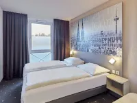 B&B HOTEL Köln-West Hotel a Frechen