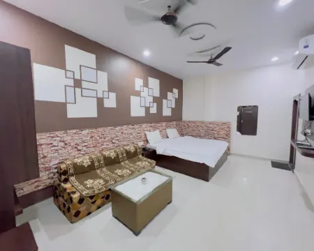 Alok Residency Hotel di Satna