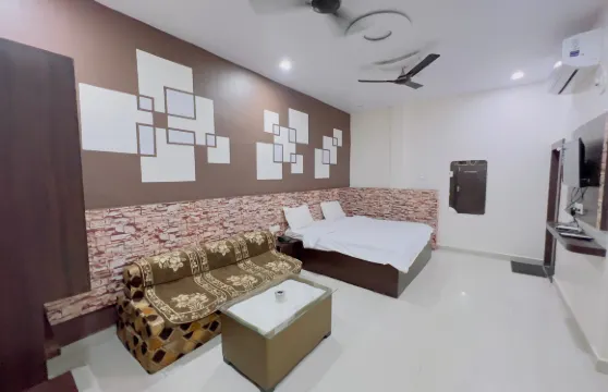 阿洛克公寓酒店