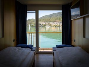 Boutique Boat Hotel Attila