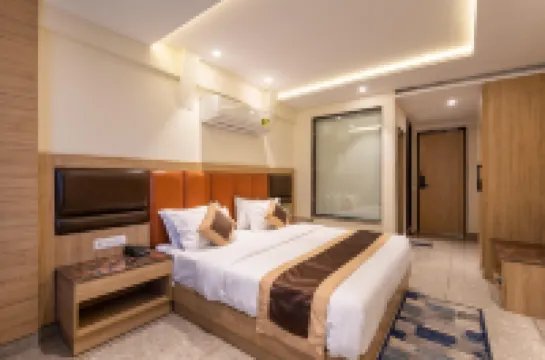 The Seasons Dalhousie - Best Valley View & Mountain View AC Hotel in Dalhousie