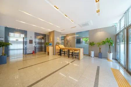COOPSTAY KOAROO YEOSU Отели в г. Йосу