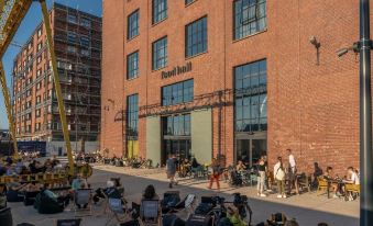 Montownia Lofts & Experience