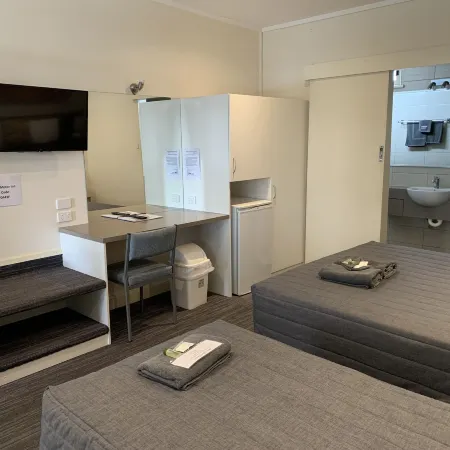 Robetown Motor Inn & Apartments Отели в г. Роб