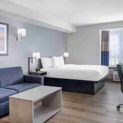 Microtel Inn & Suites by Wyndham Kanata Ottawa West Rooms