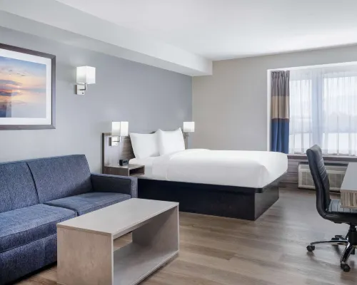 Microtel Inn & Suites by Wyndham Kanata Ottawa West Hotels in Kanata
