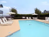 Days Inn by Wyndham Seneca / Clemson Area - Pools
