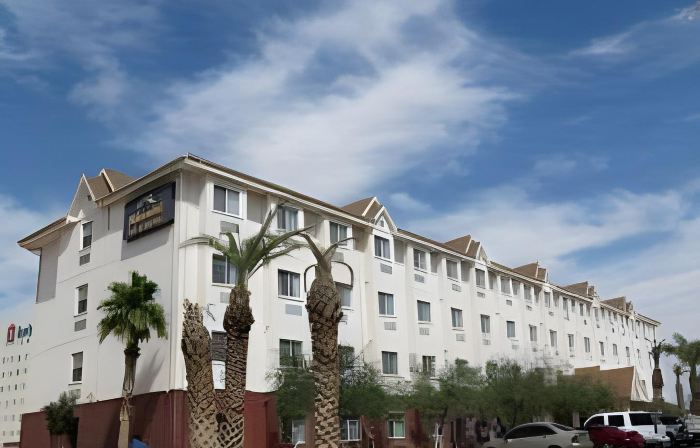 Microtel Inn & Suites by Wyndham Ciudad Juarez/US Consulate