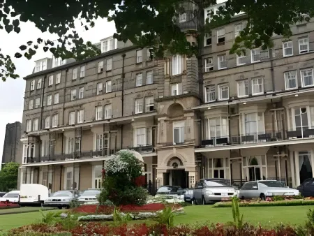 The Yorkshire Hotel Отели в г. Фолифут