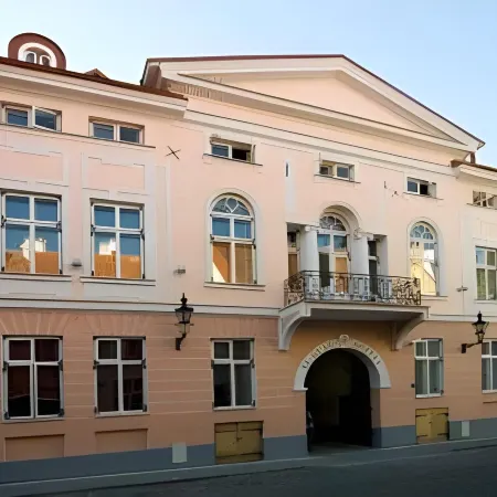 St.Olav Hotel Отели рядом с достопримечательностью «Городская стена»