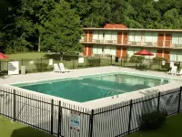 Express Inn & Suites