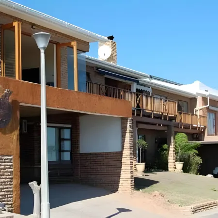 Aqua Marina Guest House