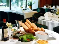 Barclay Hotel - breakfast