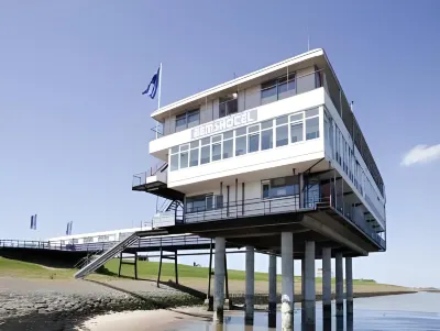 Eemshotel Hotels in Delfzijl