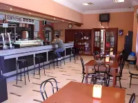 Hostal El Lirio Các khách sạn ở Hinojos