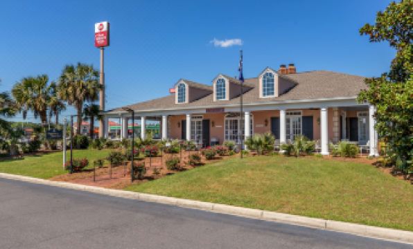 Best Western Plus Santee Inn