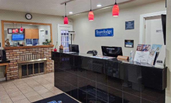 Travelodge by Wyndham Wenatchee