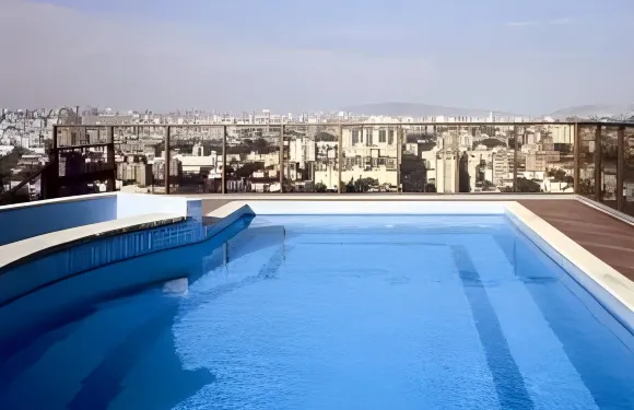 貝拉斯海灘阿雷格里港城際酒店