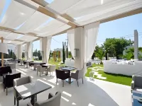 Naxos Evilion Luxury Apartments & Suites - Beach