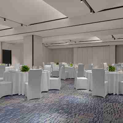 Fairfield by Marriott Cebu Mandaue City Dining/Meeting Rooms