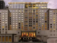 The Peninsula Chicago Hotels near El Maya Restaurant