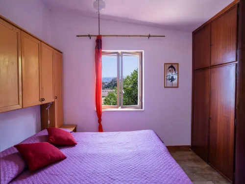 Sole - Homestays
