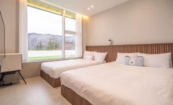 Gyeongju Royce Dog Pool Villa