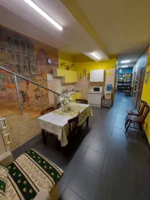 Limon Na Esenina Furnished Rooms Hotels in Saint Petersburg