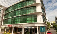 The Room Hotel