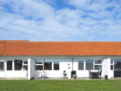 "Gunhilde" - 400m from the Sea