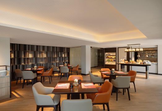 Marriott Executive Apartments Bangkok, Sukhumvit 50Hotel Overview