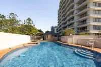 Kirribilli Apartments Hotels in New Farm