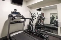 Ramada by Wyndham Locust Grove - Gym