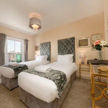 卡布斯飯店 索爾茲伯裡附近的飯店