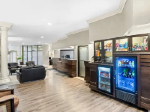 Best Western Plus Mariposa Inn  Conference Centre Hotels in Orillia