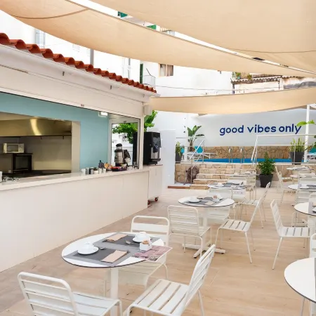Hotel Vibra Lei Ibiza - Adults Only Отели рядом с достопримечательностью «Casino Ibiza»