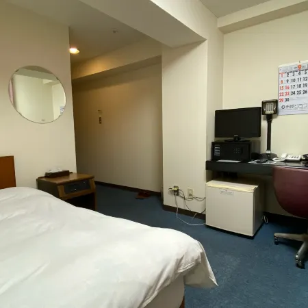 Business Hotel Takazawa