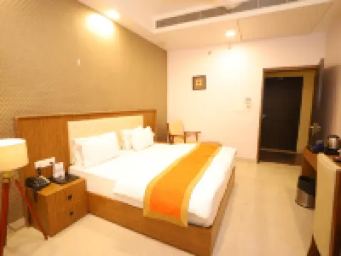 JM Vistaraa Hotels in Bareilly
