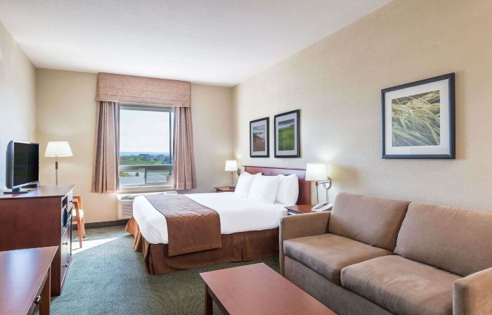 Super 8 by Wyndham Windsor NS