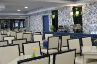 Hotel Coracao de Fatima - breakfast