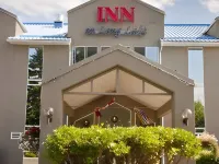 Inn on Long Lake Hotels near WildPlay Maffeo Sutton Park Zipline