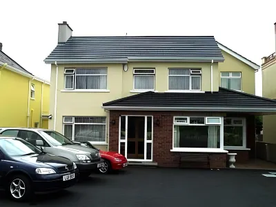 Aaranmore Lodge Guest House Hotels near White Rocks
