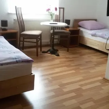 Sobe Braica - Housity