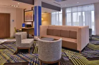 Holiday Inn Express & Suites Marshalltown Hotels in Timber Creek