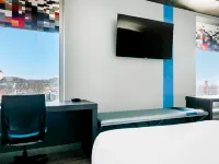 Aloft Newport on the Levee Hotels near Taft Museum